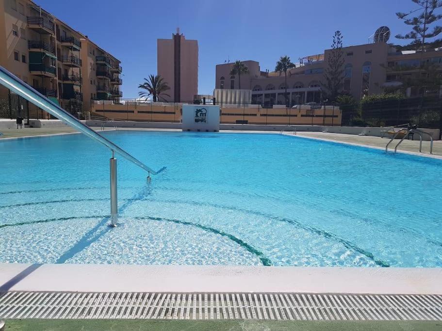 Sun Apartment - 3 Bedrooms, Priv Parking, Pool, Ac, Tv Channels, Fibre Net Los Cristianos  Zewnętrze zdjęcie